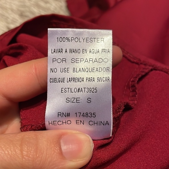 WINDSOR Red Cropped Ruffle Sleeves Small‎ Shirt - Picture 5 of 8